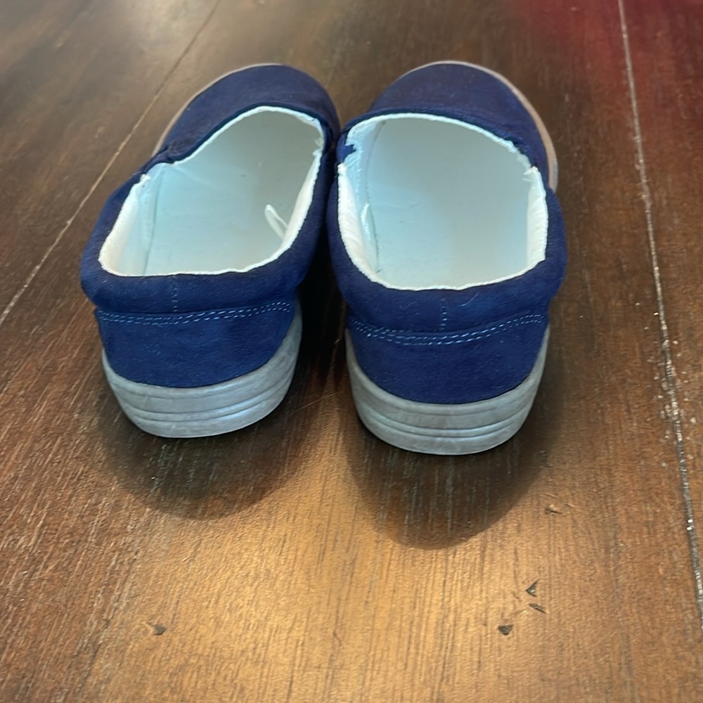 NWOT J.Crew Factory Boys Slip On Sneakers -  Size 1 - Picture 5 of 11